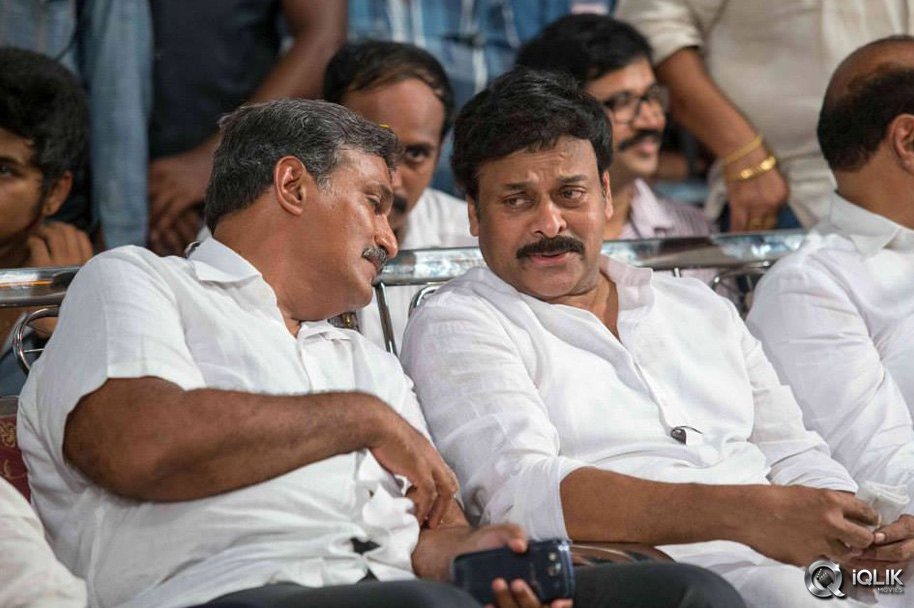 Allu-Ramalingaiah-Award-to-Paruchuri-Brothers